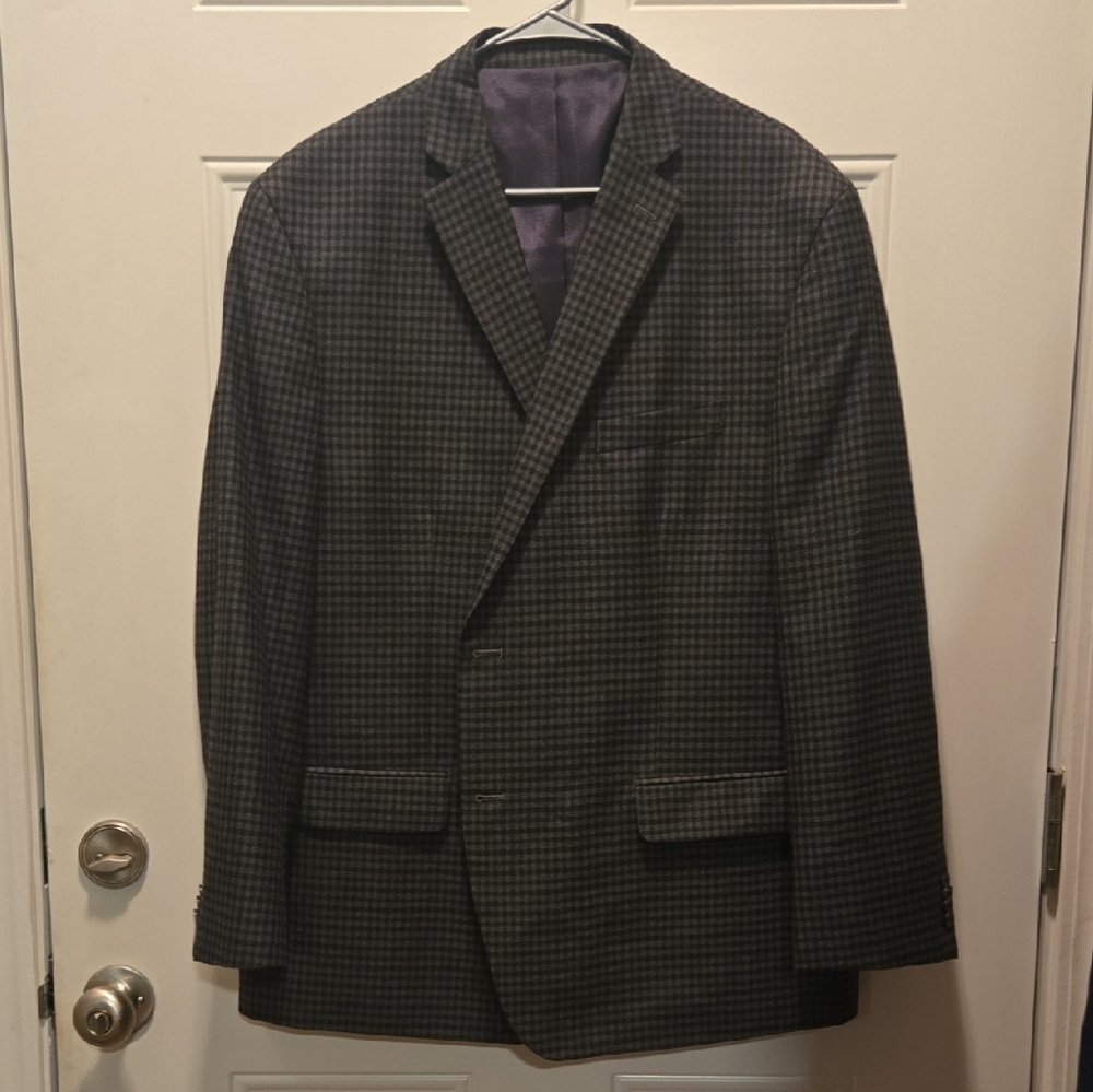 Micheal Kors Men's Black and Gray Checkered Blazer Size 48R